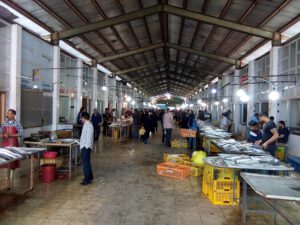  بازار ماهی فروشان برازجان