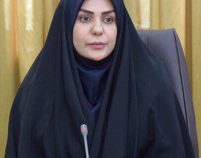 صدیقه سعادتمند بخشدار مرکزی دشتستان