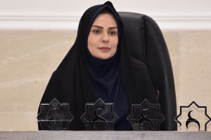 صدیقه سعادتمند بخشدار مرکزی دشتستان