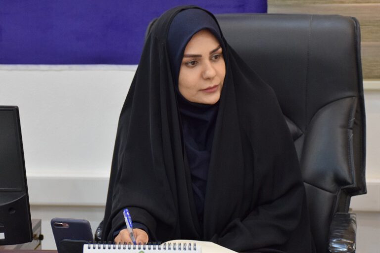 صدیقه سعادتمند - بخشدار مرکزی دشتستان