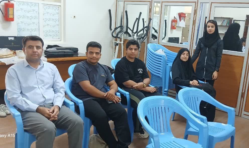 یعقوب یزدان پناه دبیر هیئت تیراندازی دشتستان