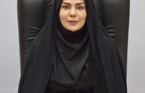 صدیقه سعادتمند بخشدار مرکزی دشتستان