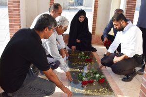 صدیقه سعادتمند بخشدار مرکزی دشتستان - شهدا